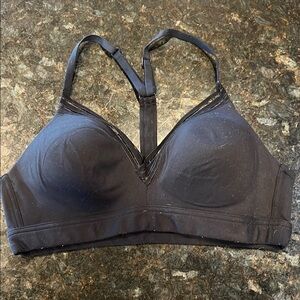 Athleta Black Seamless T-Shirt Bra